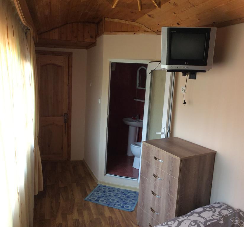 Deluxe Guest House Kvariati Eksteriør billede
