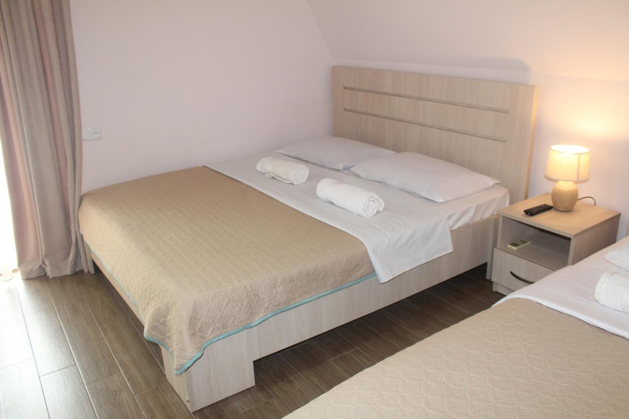 Deluxe Guest House Kvariati Eksteriør billede