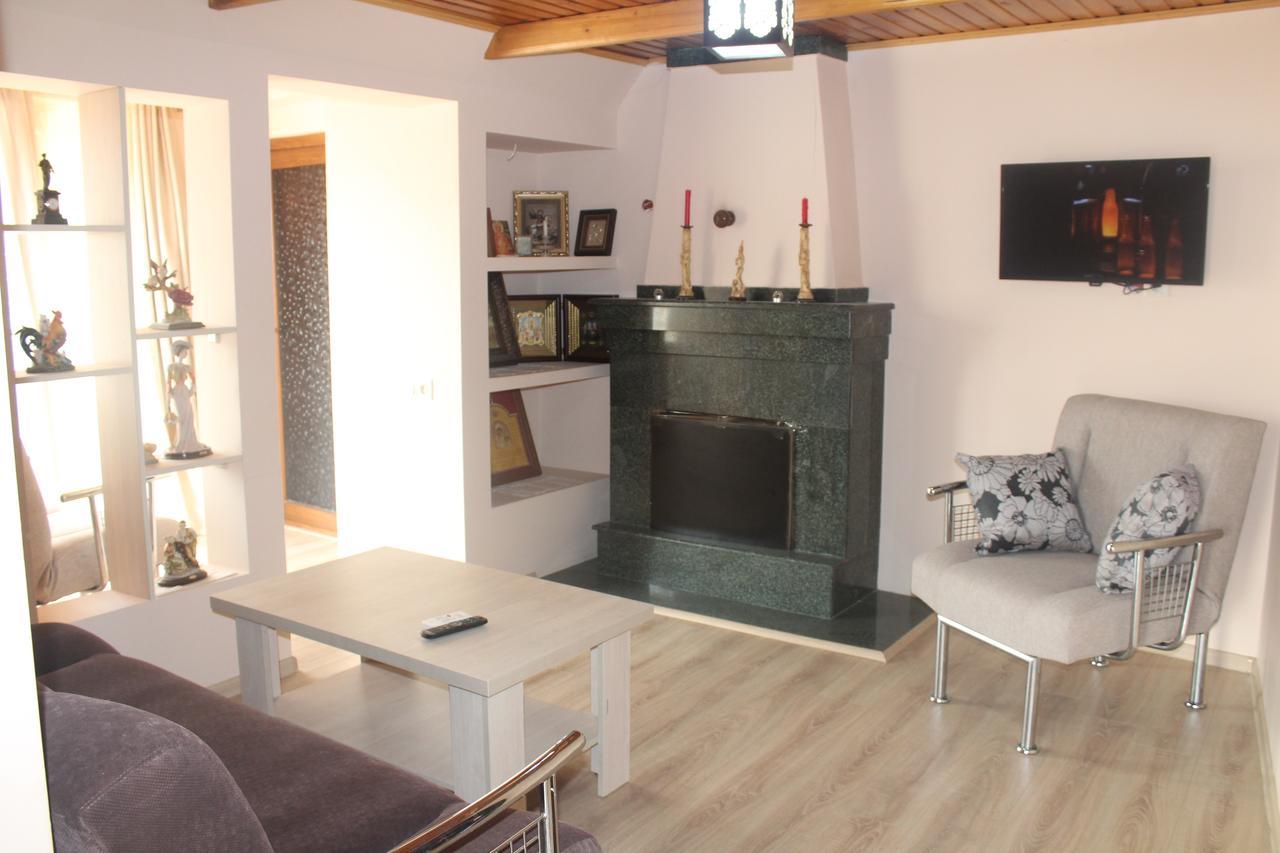 Deluxe Guest House Kvariati Eksteriør billede